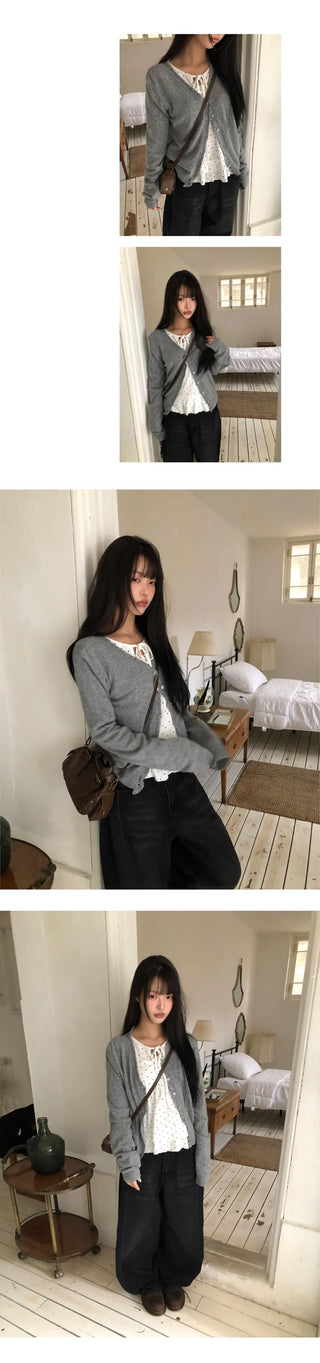 Ferring Frill V-neck Knit Cardigan