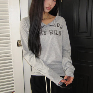 Queend Lettering Button Long Sleeve T-shirt