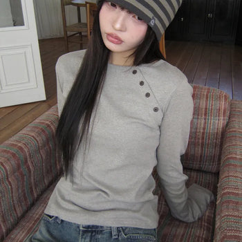 Ruhin Asymmetrical Diagonal Button Long Sleeve T-shirt