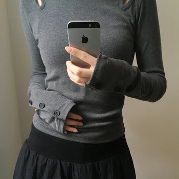 Juen Shoulder Slit Button Long Sleeve T-shirt