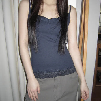 Radiun Lace V-Neck Slim Sleeveless Top