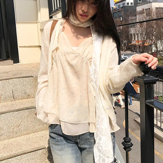 Fan-on Pendant Round Knit Crop Cardigan