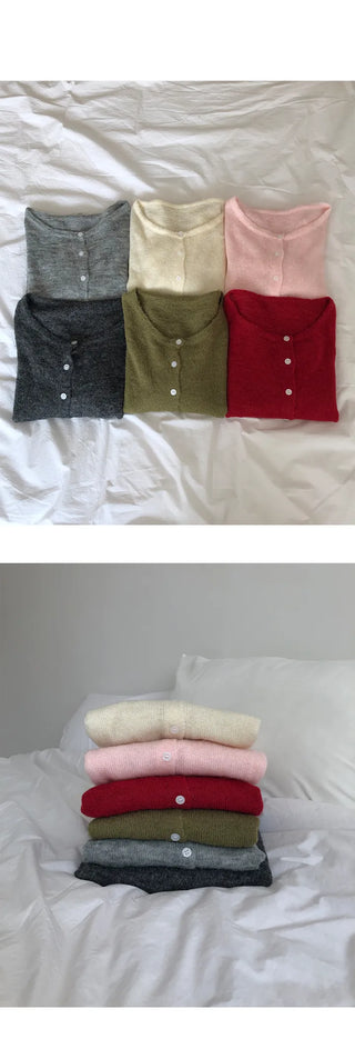 Fan-on Pendant Round Knit Crop Cardigan