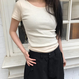 Mojou U-neck Slim Round Short Sleeve T-shirt