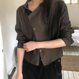 Cuhi Diagonal Button One-Pocket Collar Shirt