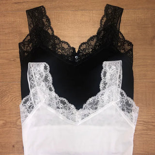 Undertale Lace Button Half-Open Sleeveless