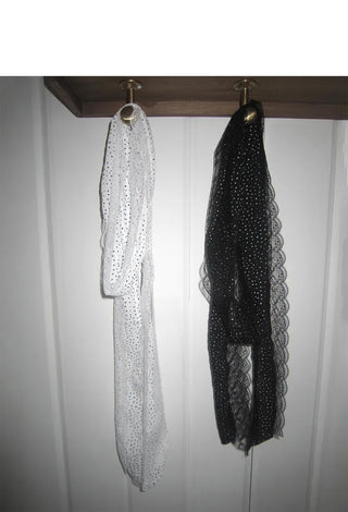 Laron Wave Dot Lace Scarf