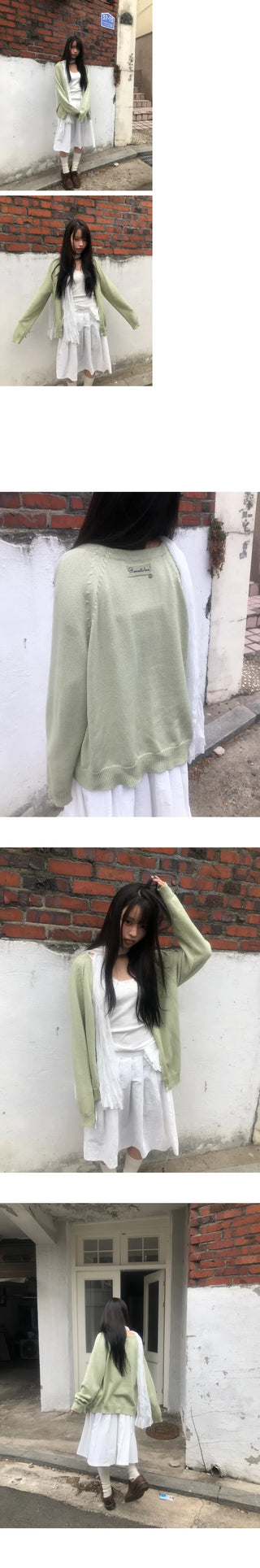 Design Back Point Lettering V-Neck Knit Cardigan