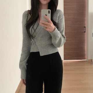 Cropped V-neck wrap knit