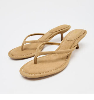 Round Toe Heel Flip-Flops