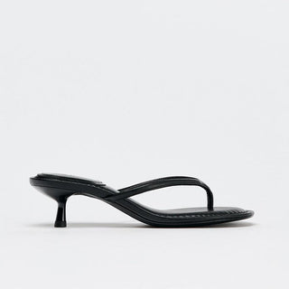 Round Toe Heel Flip-Flops