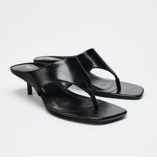 Mid Heel Flip-Flops