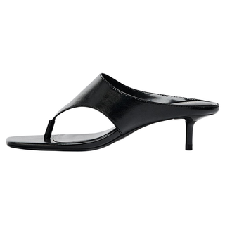Mid Heel Flip-Flops