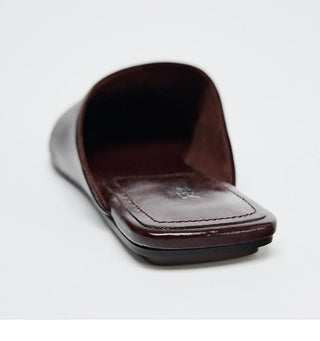 Round Toe Muller Slippers