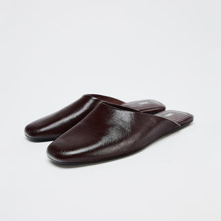 Round Toe Muller Slippers