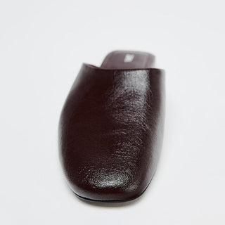 Round Toe Muller Slippers