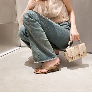 Raised Flip-Flops Sandals