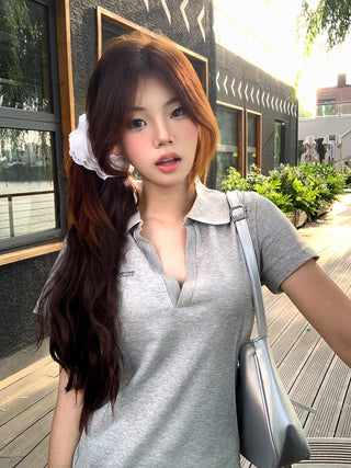 gray polo tee