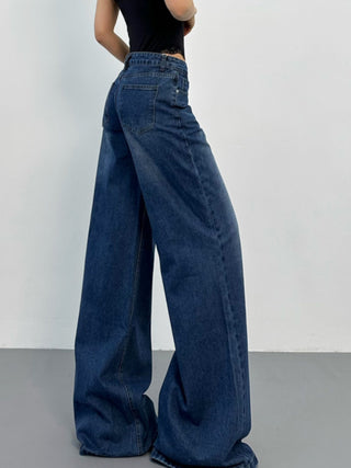 wide-leg trousers