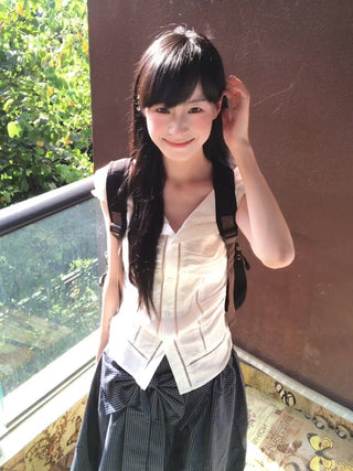 white lace shirt