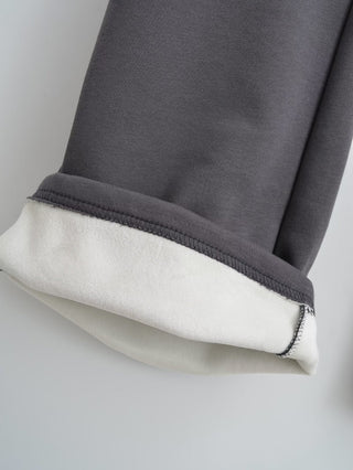 straight sweatpants