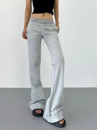 straight sweatpants