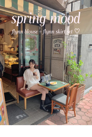 Loose-fitting shirred puff ribbon blouse (2c)