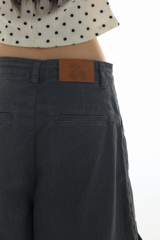 [YAWHAT] enzyme wash shorts