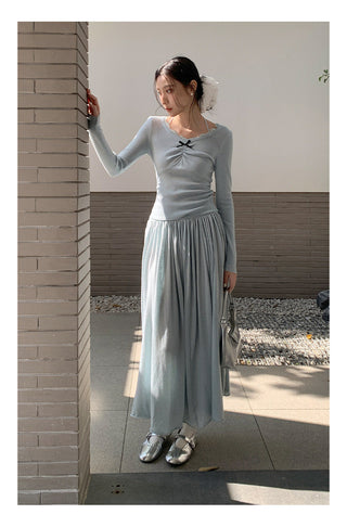 Oversized draping skirt