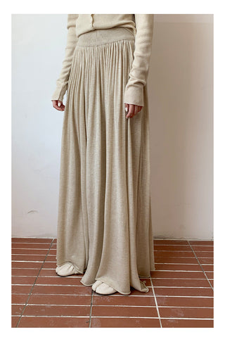 Oversized draping skirt
