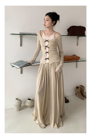 Oversized draping skirt