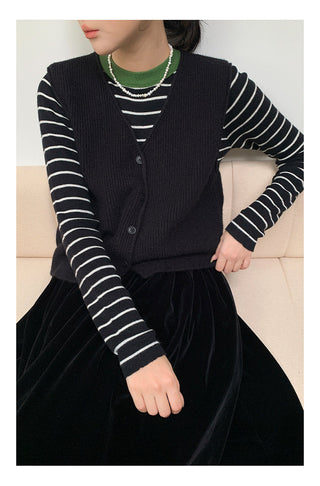 turtleneck sweater