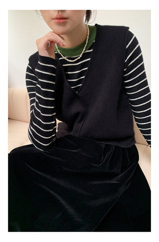 turtleneck sweater