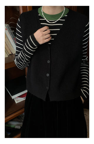 turtleneck sweater
