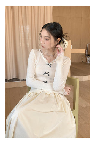 Wool bow sweater