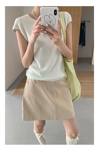 Embroidery fly sleeve