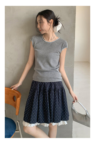Embroidery fly sleeve