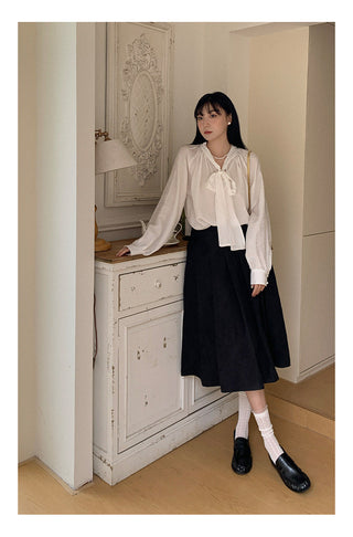 white tea shirt