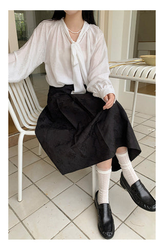 white tea shirt