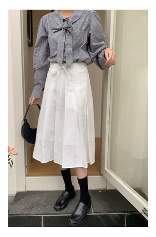 New Pleated skirt