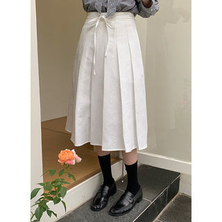 New Pleated skirt