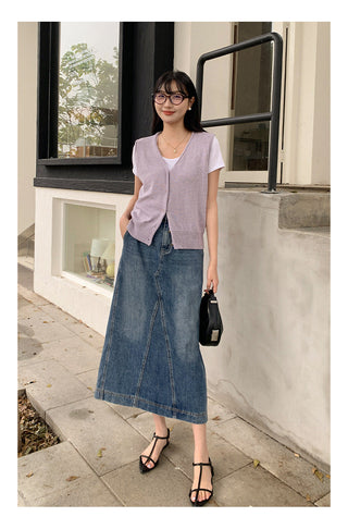 Wool sleeveless vest
