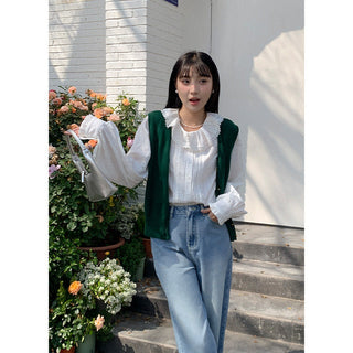 Wool sleeveless vest