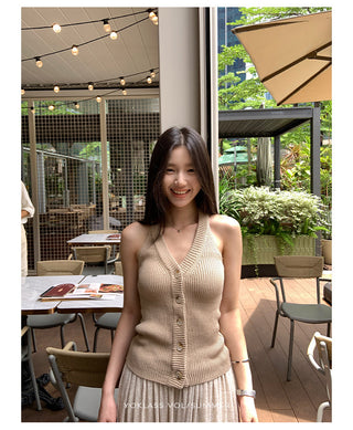 V-neck sleeveless vest