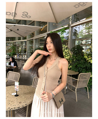 V-neck sleeveless vest