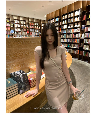 U-collar slim dress