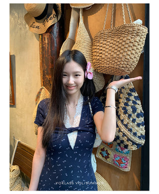V-neck knit dress