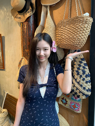 V-neck knit dress