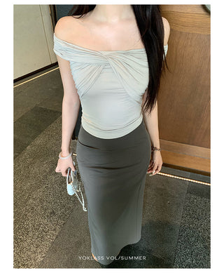 off-shoulder sleeveless top