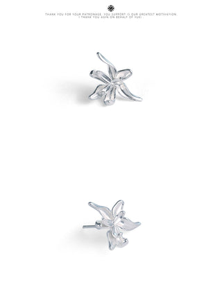 flower stud earrings